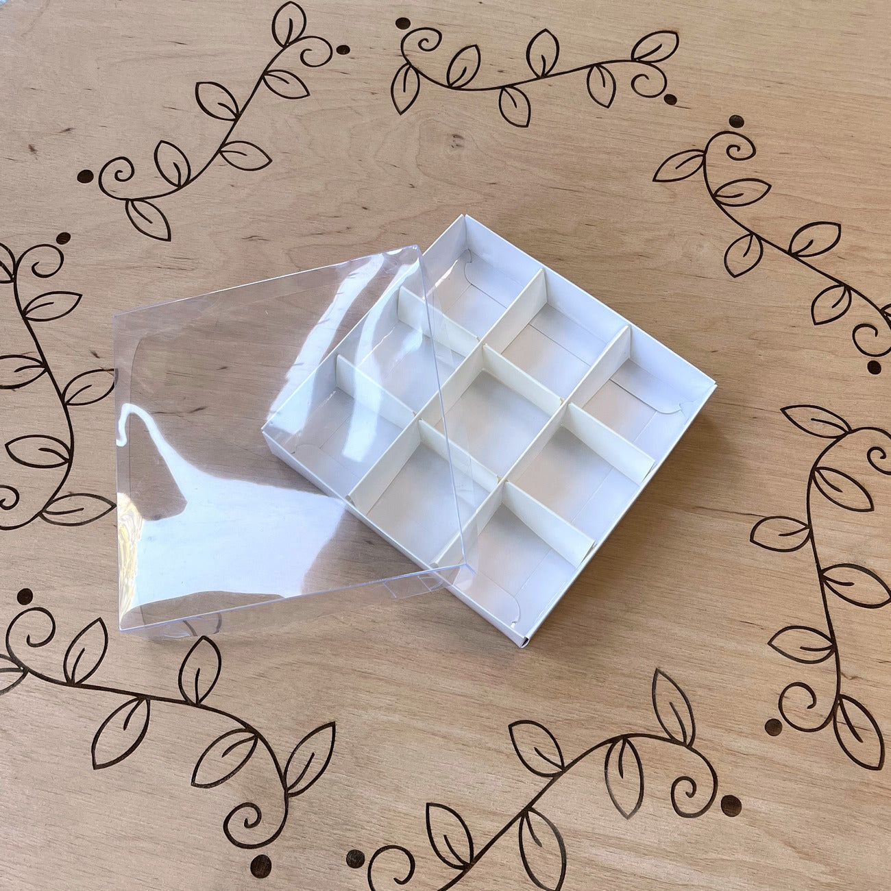 Pudełko na 9 pralin