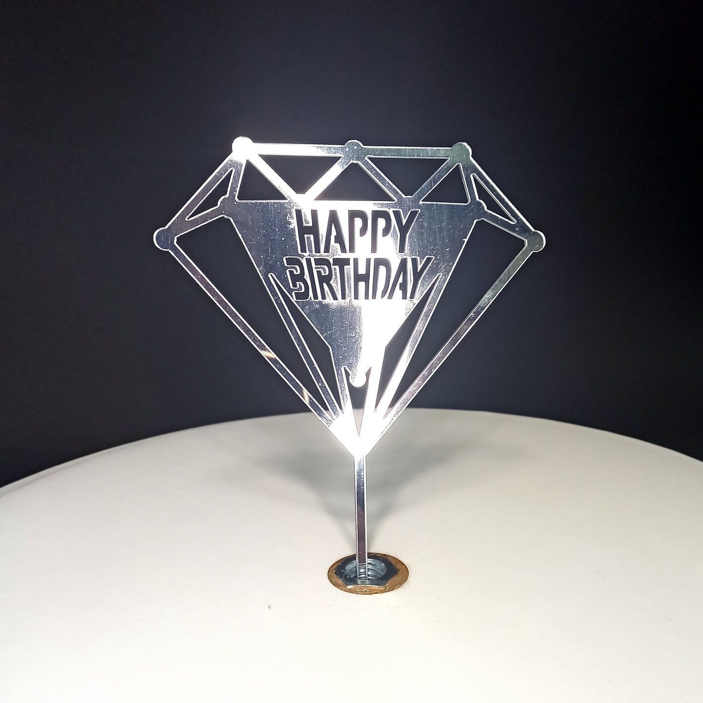 Topper na tort „Happy Birthday” – diament, srebrny (Dekor 5)
