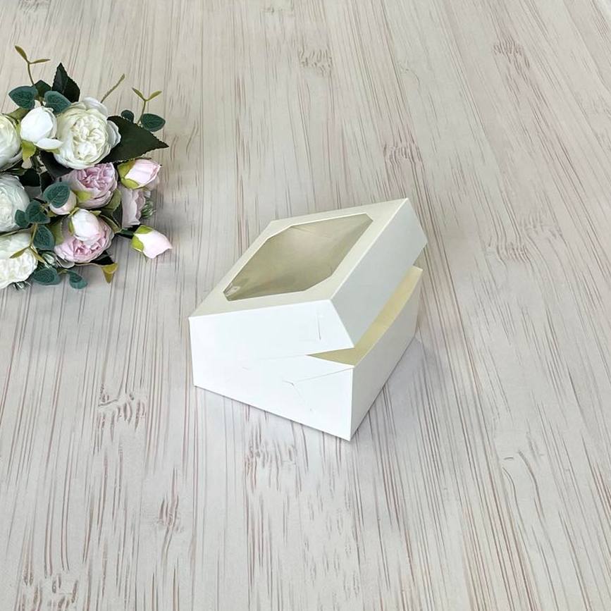 Pudełko na Bento cake 13×13×7 cm z okienkiem – 5 szt.