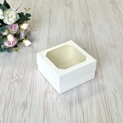 Pudełko na Bento cake 13×13×7 cm z okienkiem – 5 szt.