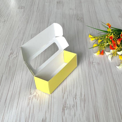 Kartonowe pudełko na makaroniki Żółte z okienkiem