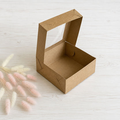 Pudełko na deser 13×13×6 cm z okienkiem, Kraft – 5 szt.
