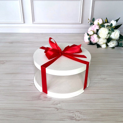 Przezroczyste pudełko na tort