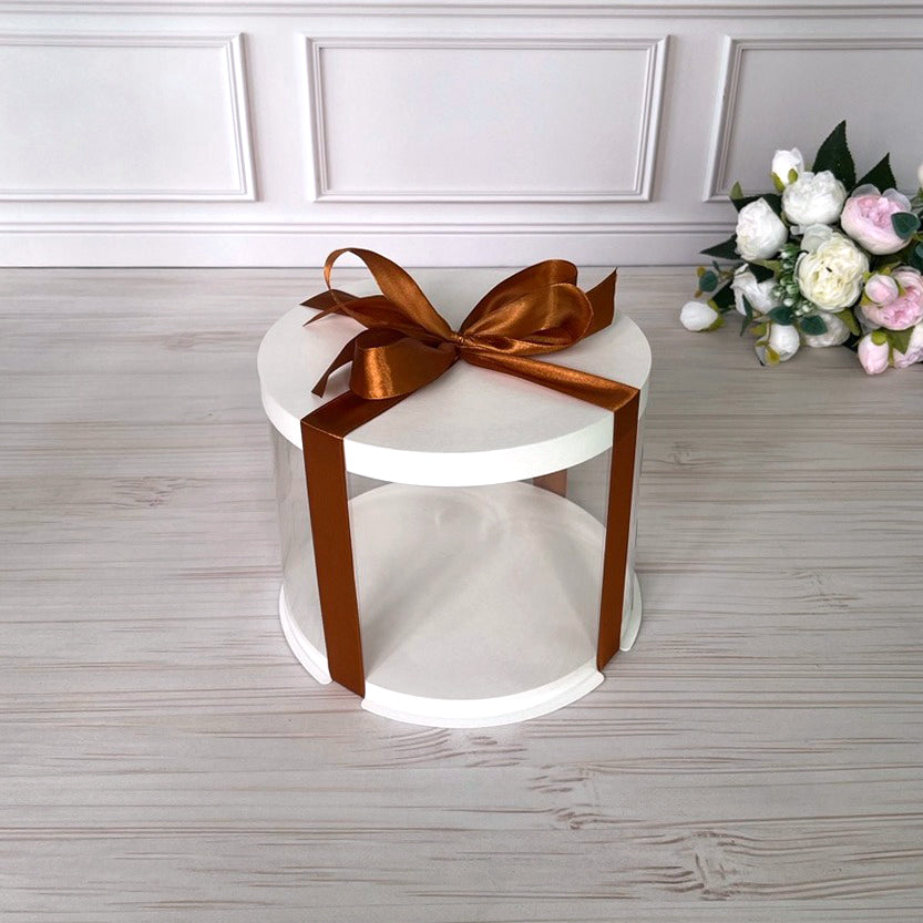 Przezroczyste pudełko na tort