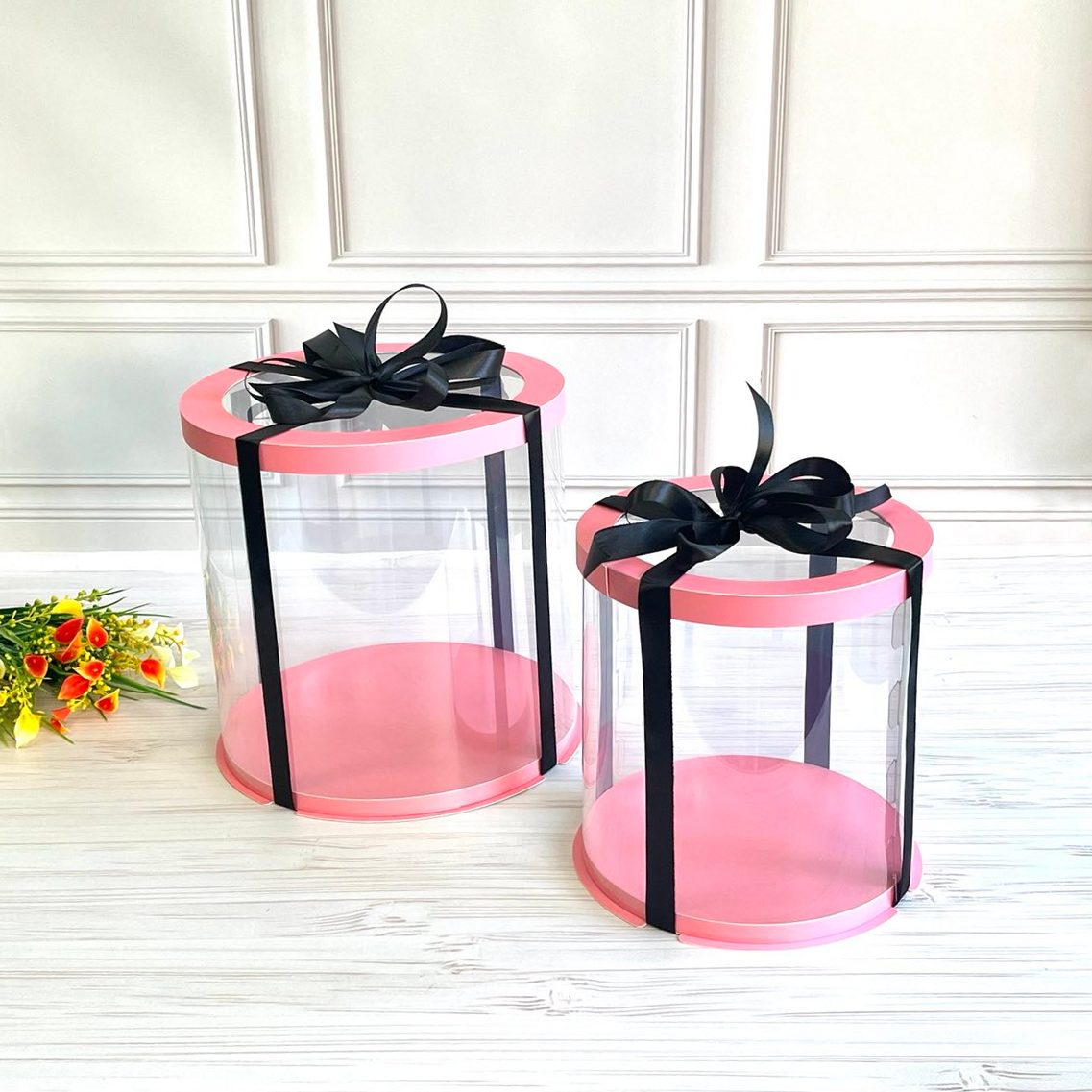 Przezroczyste okrągłe pudełko na tort 20x8 cm – Różowe, z okienkiem