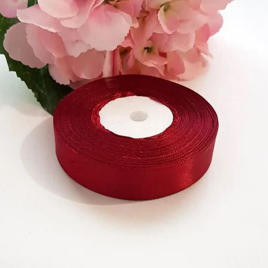 Wstążka satynowa 2 cm kolor Wina, rolka 33 m