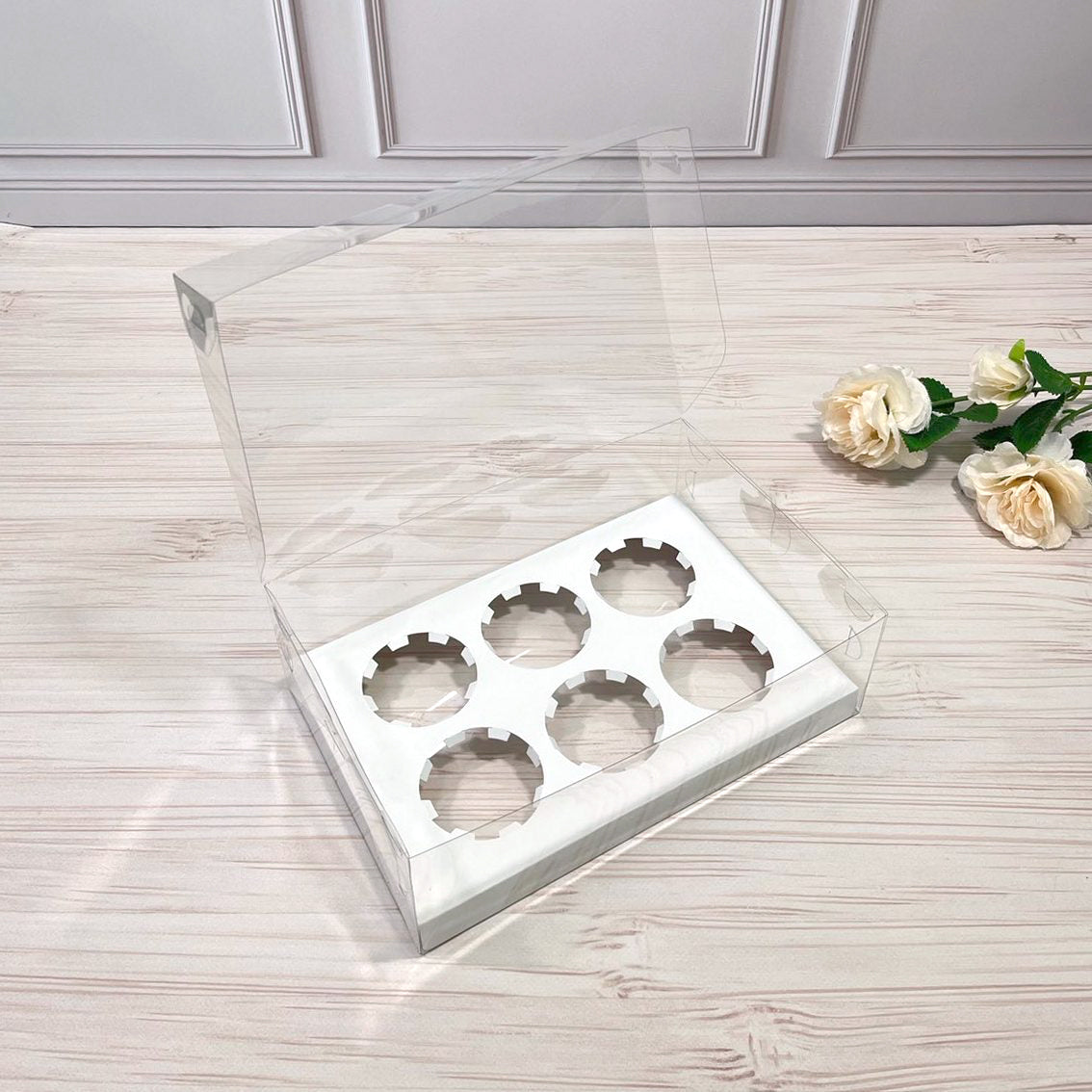 Przezroczyste pudełko 6 babeczek