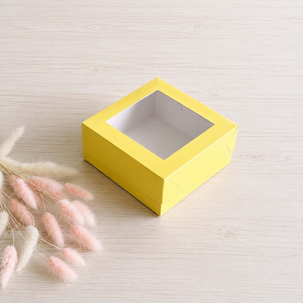 Pudełko na deser 13×13×6 cm z okienkiem, Żółte – 5 szt.