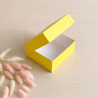 Pudełko na deser 13×13×6 cm z okienkiem, Żółte – 5 szt.
