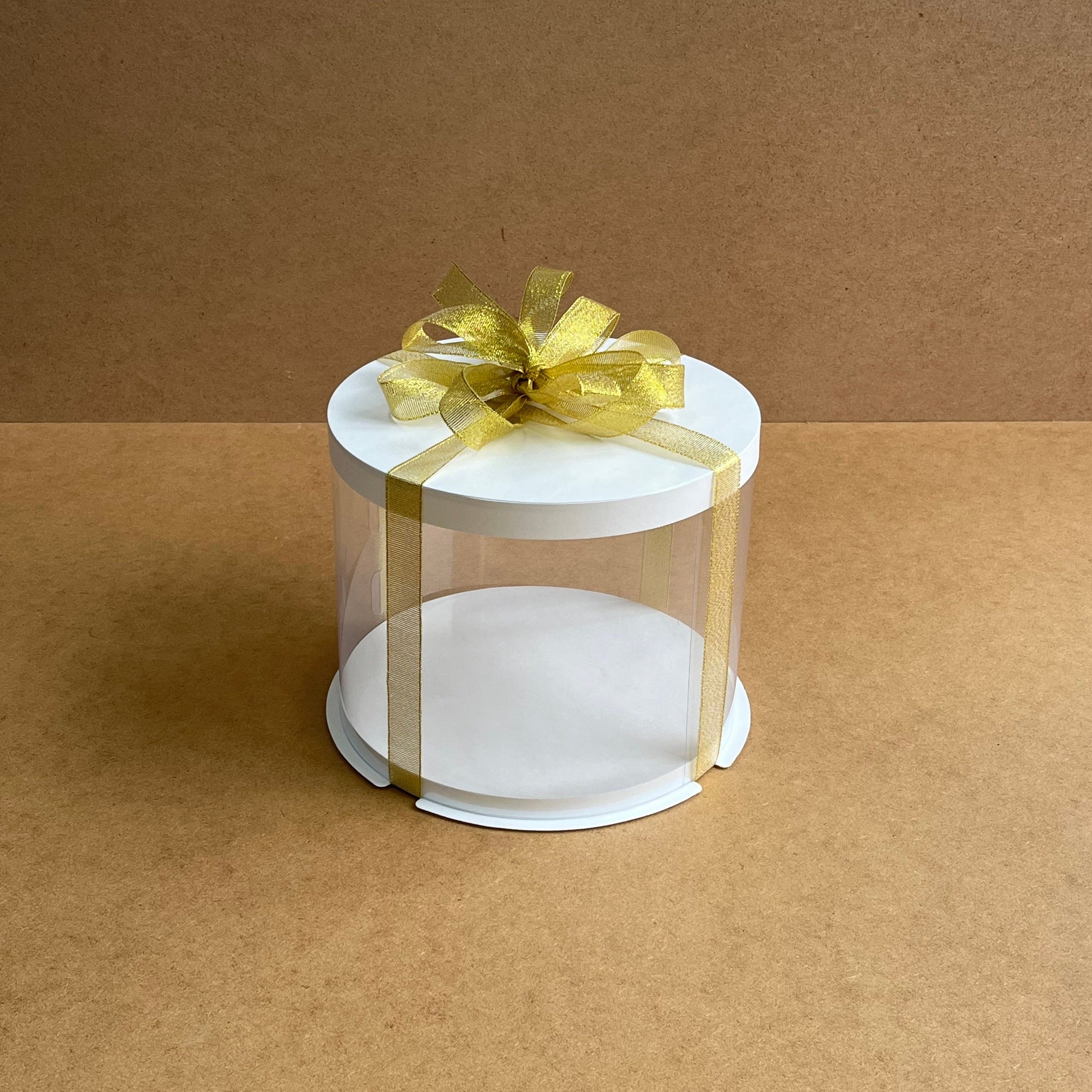 Przezroczyste pudełko na tort