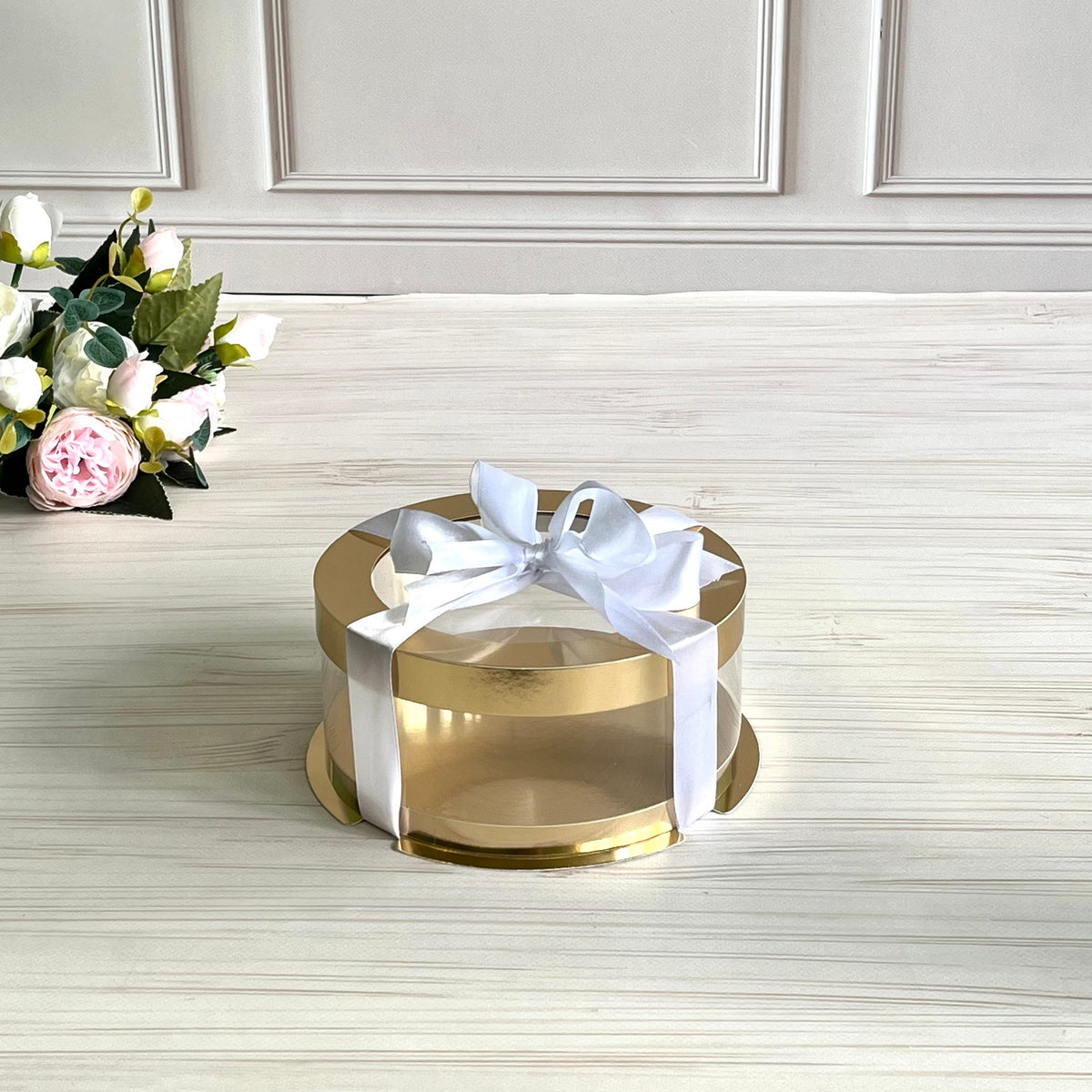 Przezroczyste okrągłe pudełko na tort 16x7 cm – Złoto, z okienkiem