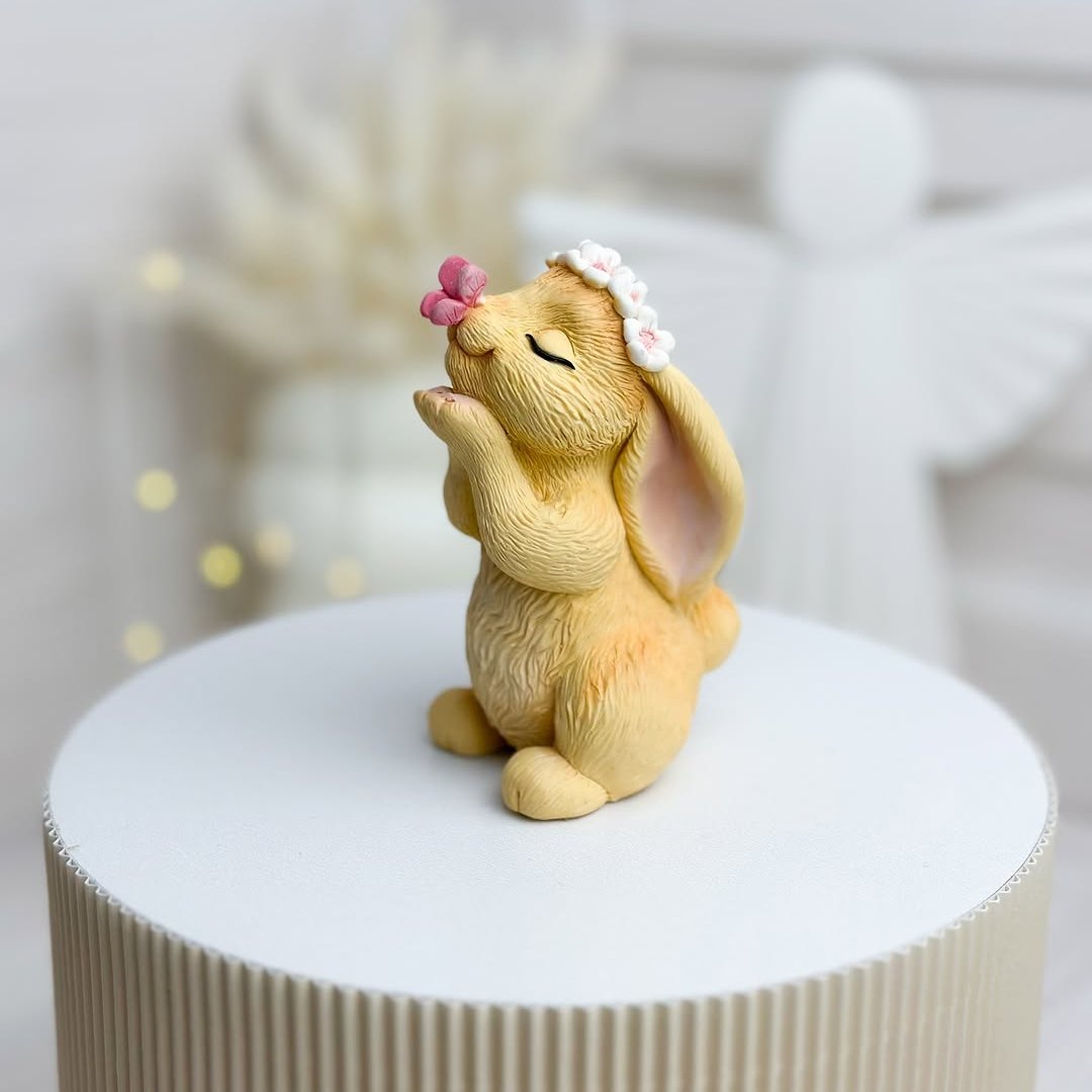 Silikonowa forma Zając z motylem 3D