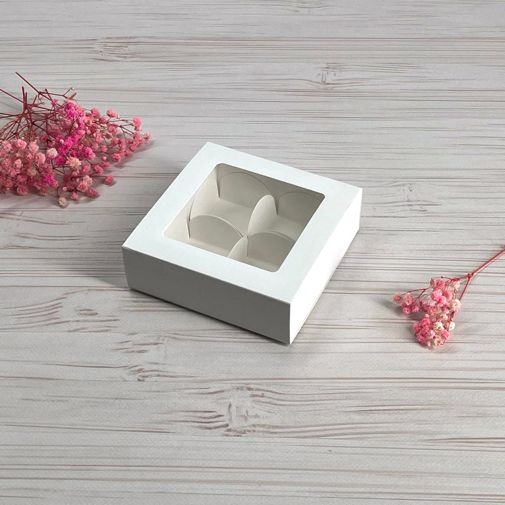 Pudełko na 4 pralinki, z okienkiem, białe, 112x112x30 mm, 5 szt.